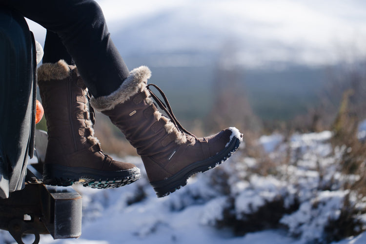 WOMEN'S WINTER BOOTS